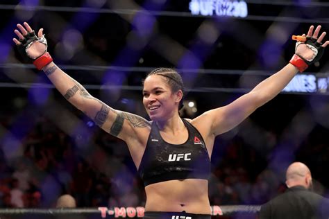 amanda nunes naked|UFC 277 star Amanda Nunes posed nude with only her belts。